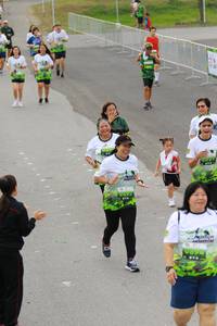 BIB: 893
                            <button type="button" onclick="openModal(3557511)" class="btn btn-primary btn-sm float-right btn-popup" data-toggle="modal" data-target=".modal-high-quality">
                        <i class="fas fa-shopping-cart"></i> Add to Cart
                    </button>
                                            <button type="button" onclick="isThisMe(3557511, true)" class="btn btn-success btn-sm float-right btn-popup btn-isme hidden" data-toggle="tooltip" data-placement="bottom" title="นี่คือรูปของคุณใช่ไหม คลิกที่นี่เพื่อเอาเข้าอัลบั้ม">
                        <i class="fas fa-plus"></i> Add to album
                    </button>
                    <button type="button" onclick="isThisMe(3557511, false)" class="btn btn-warning btn-sm float-right btn-popup btn-isnotme hidden">
                        <i class="fas fa-ban"></i> Remove from album
                    </button>